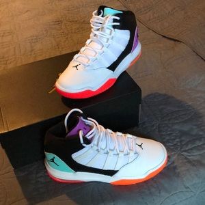 Brand New Jordan Shoes size 5y